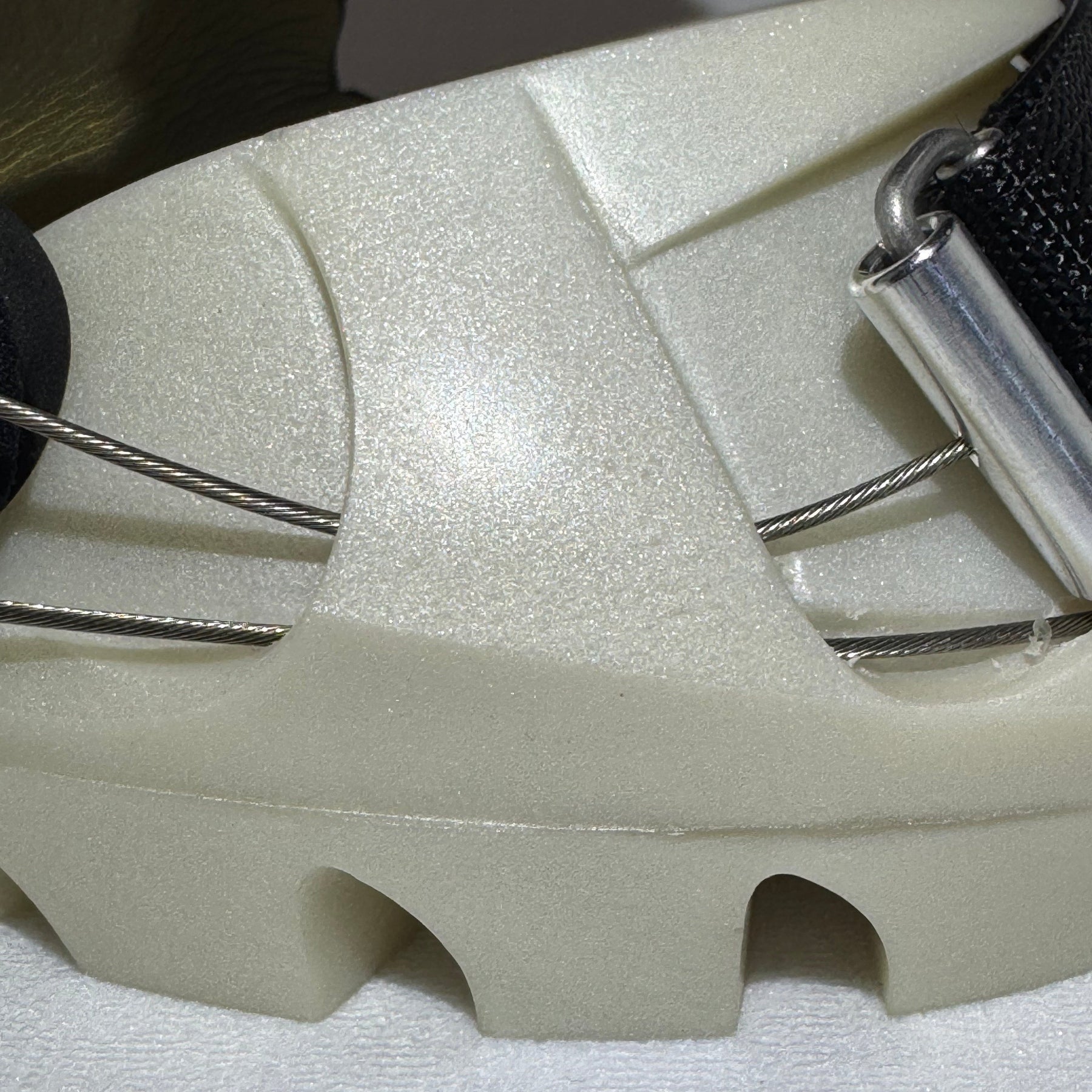 Renegade® Viper Vivid™ Hoof Boot - Pearl White