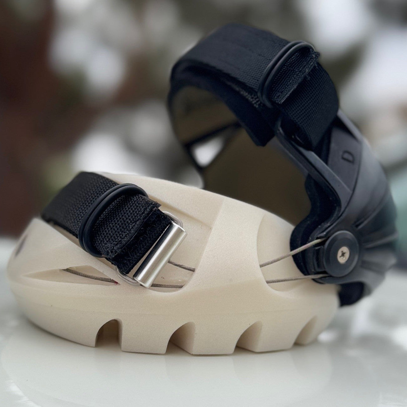 Renegade® Viper Vivid™ Hoof Boot - Pearl White