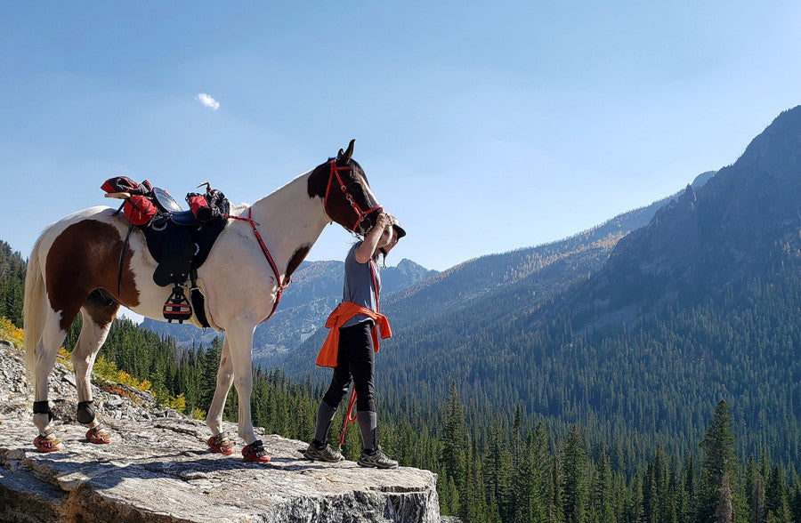 Renegade Hoof Boots: Casual vs. Close Fit